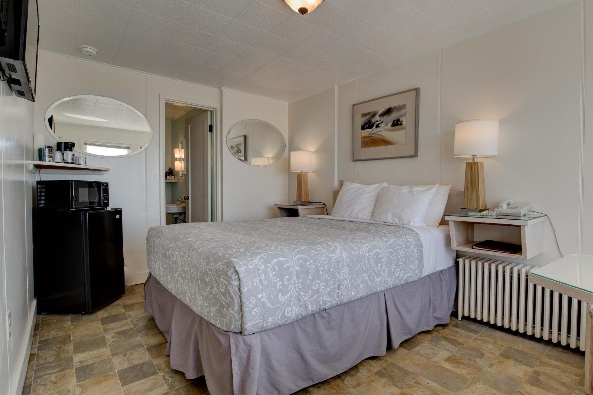 Ester Lee Oceanview Inn Lincoln City Bagian luar foto