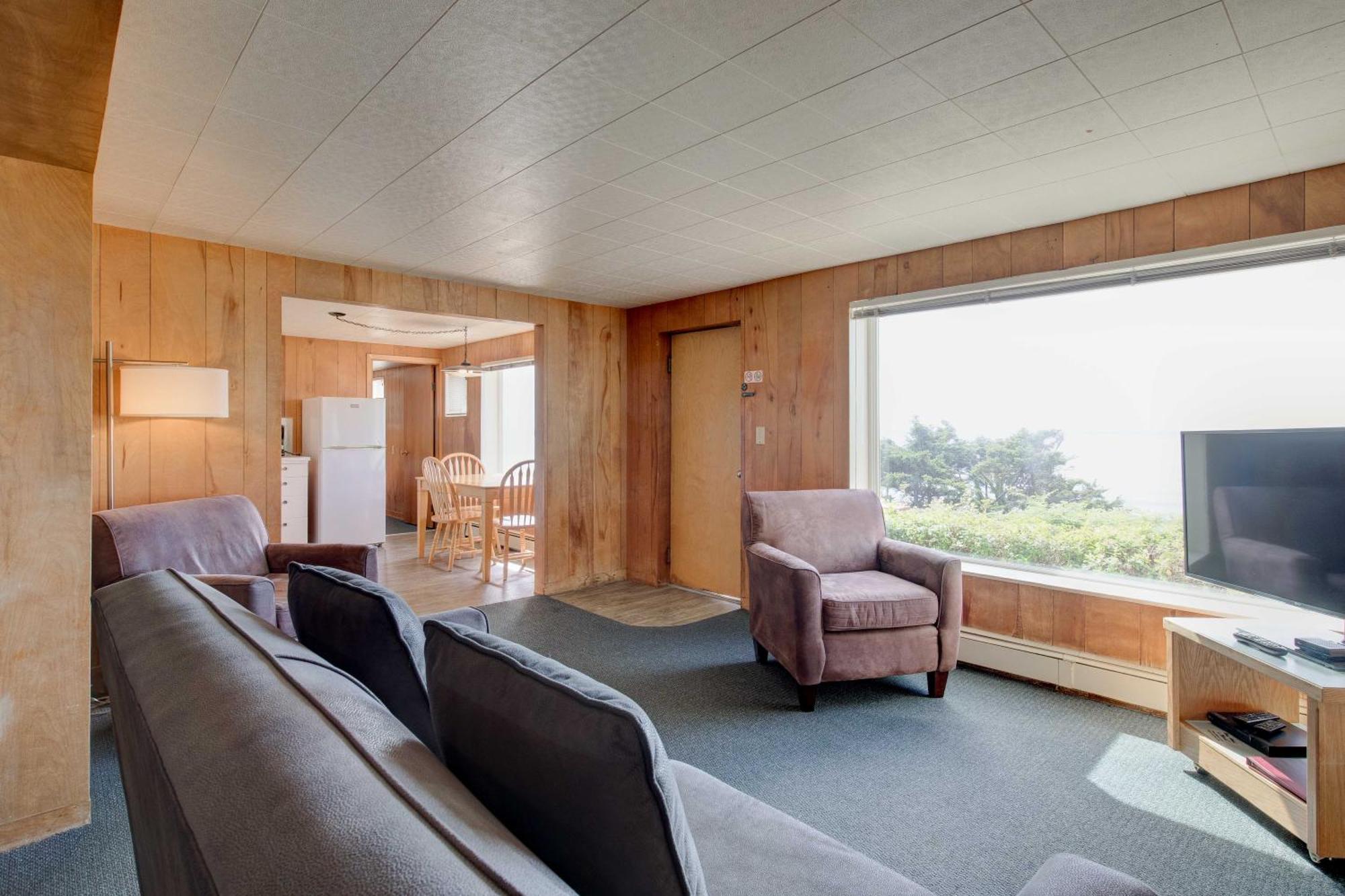 Ester Lee Oceanview Inn Lincoln City Bagian luar foto